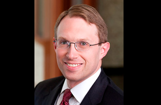 Headshot of Commerce Trust's Brian Adams