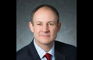 Headshot of Commerce Trust's Scott Colbert