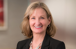 Headshot of Commerce Trust's Lora Downey
