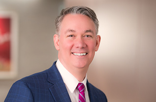 Headshot of Commerce Trust's Kevin Ertl