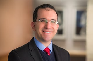 Headshot of Commerce Trust's Hugo Figueira