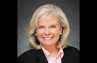 Headshot of Commerce Trust's Jane Gard