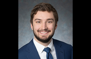 Headshot of Commerce Trust's Adam Gentry