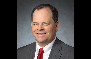 Headshot of Commerce Trust's Bill Hess