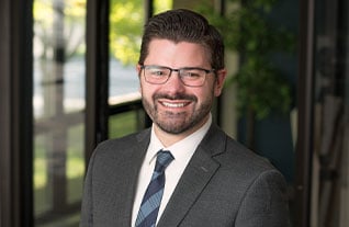 Headshot of Commerce Trust's Joseph Einsporn.