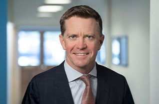 Picture of Don McArthur, CFA® Senior Vice President, Senior Investment Strategist and Director of Equity Research