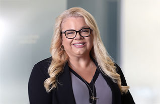 Headshot of Commerce Trust's Marisa Jennings.